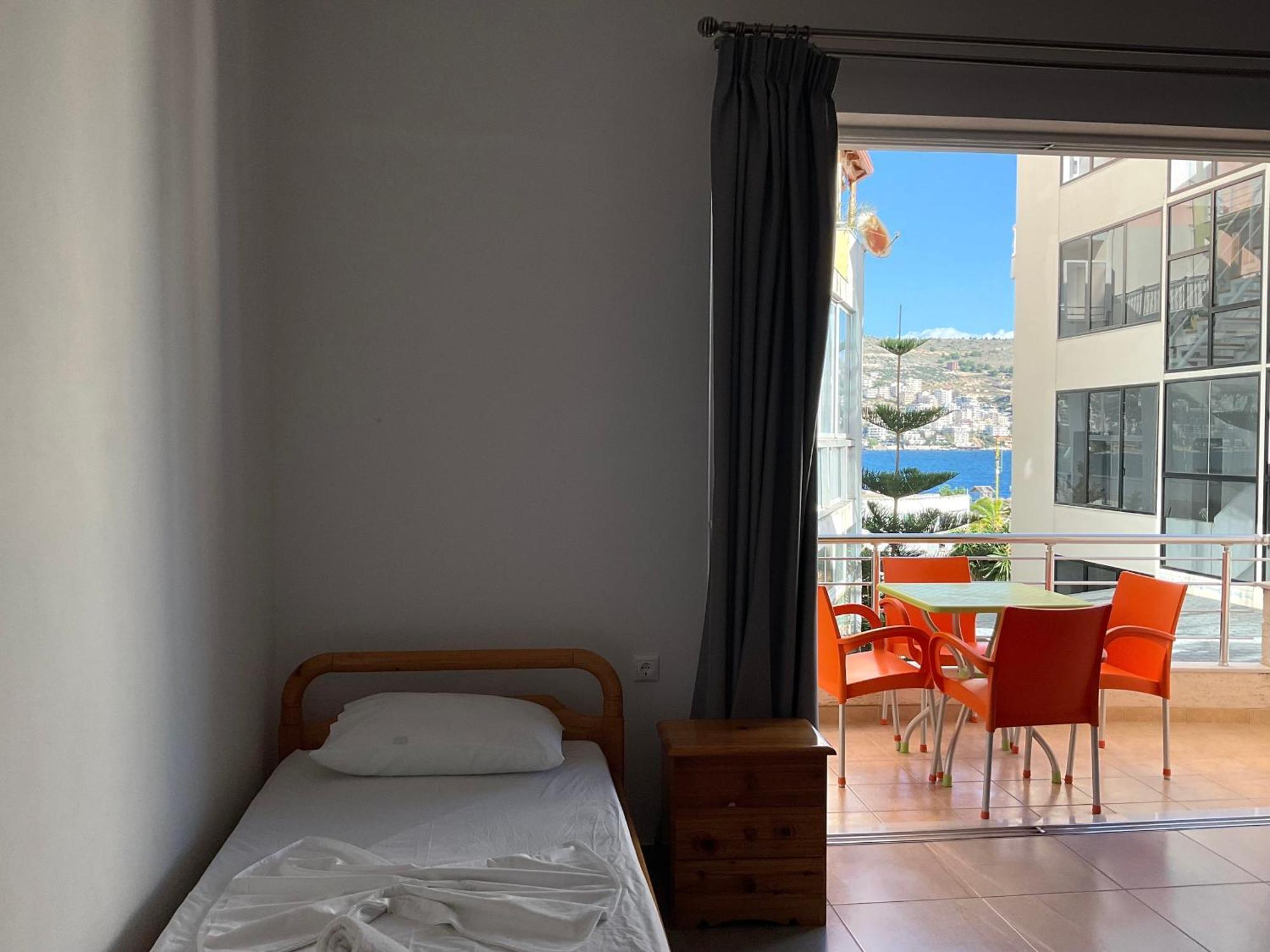 Mojito Beach Apartments With Free Parking Sarande Room photo