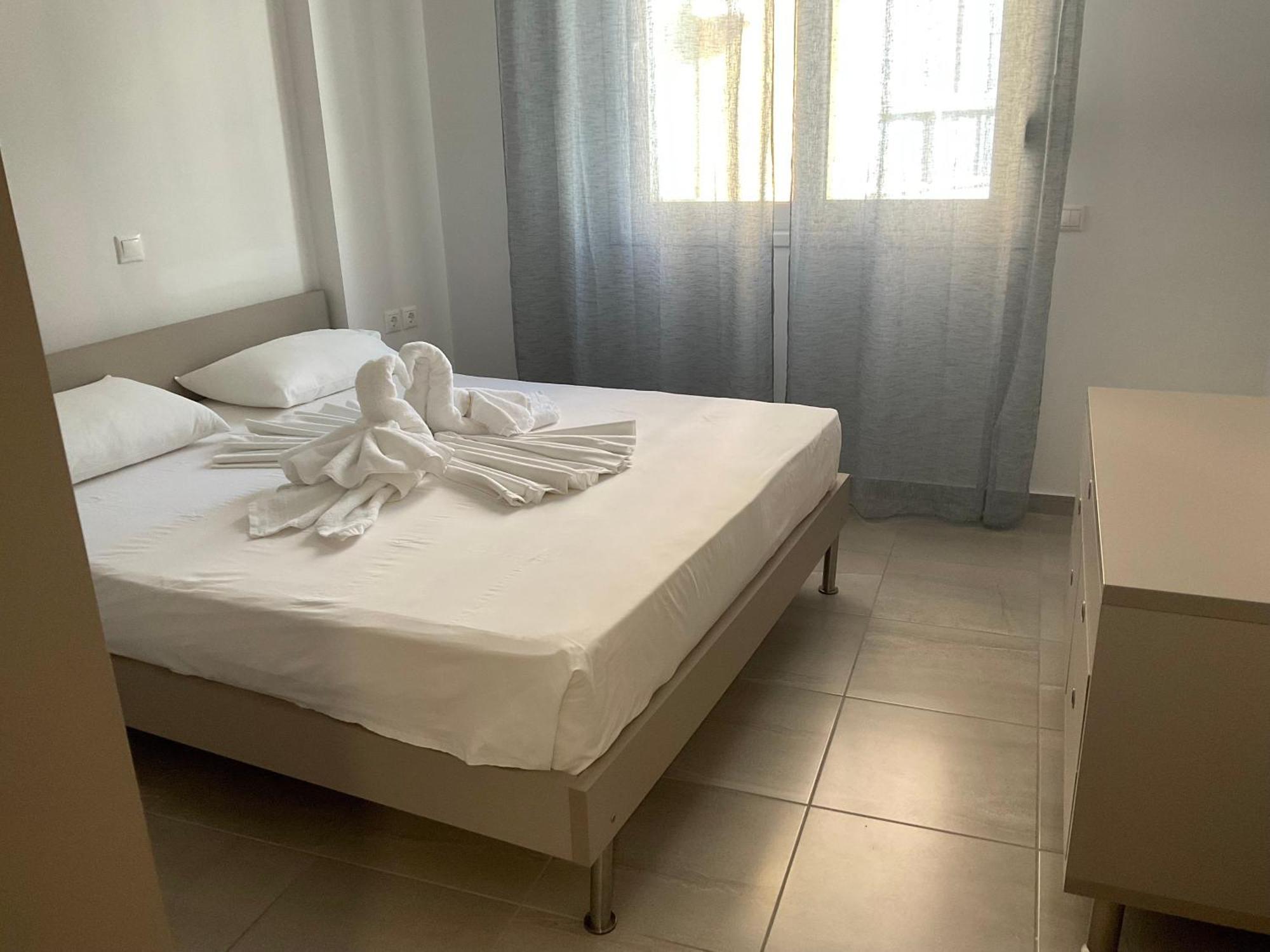 Mojito Beach Apartments With Free Parking Sarande Room photo