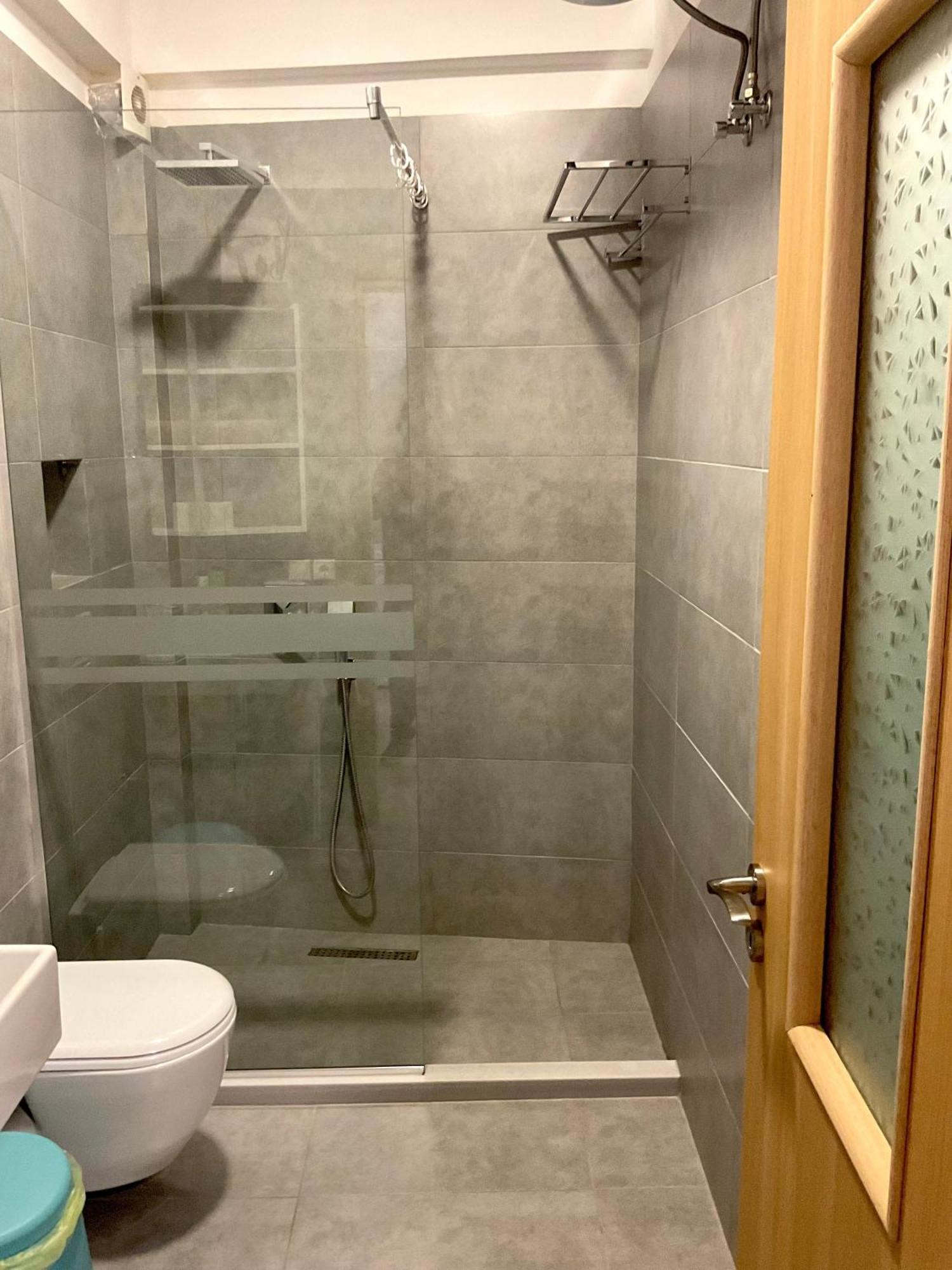 Mojito Beach Apartments With Free Parking Sarande Room photo