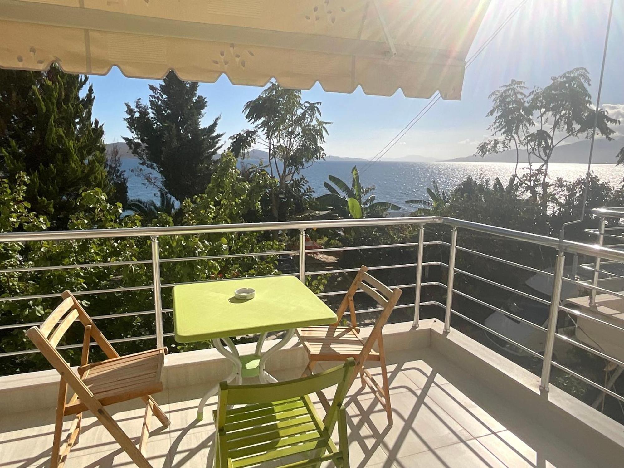 Mojito Beach Apartments With Free Parking Sarande Room photo
